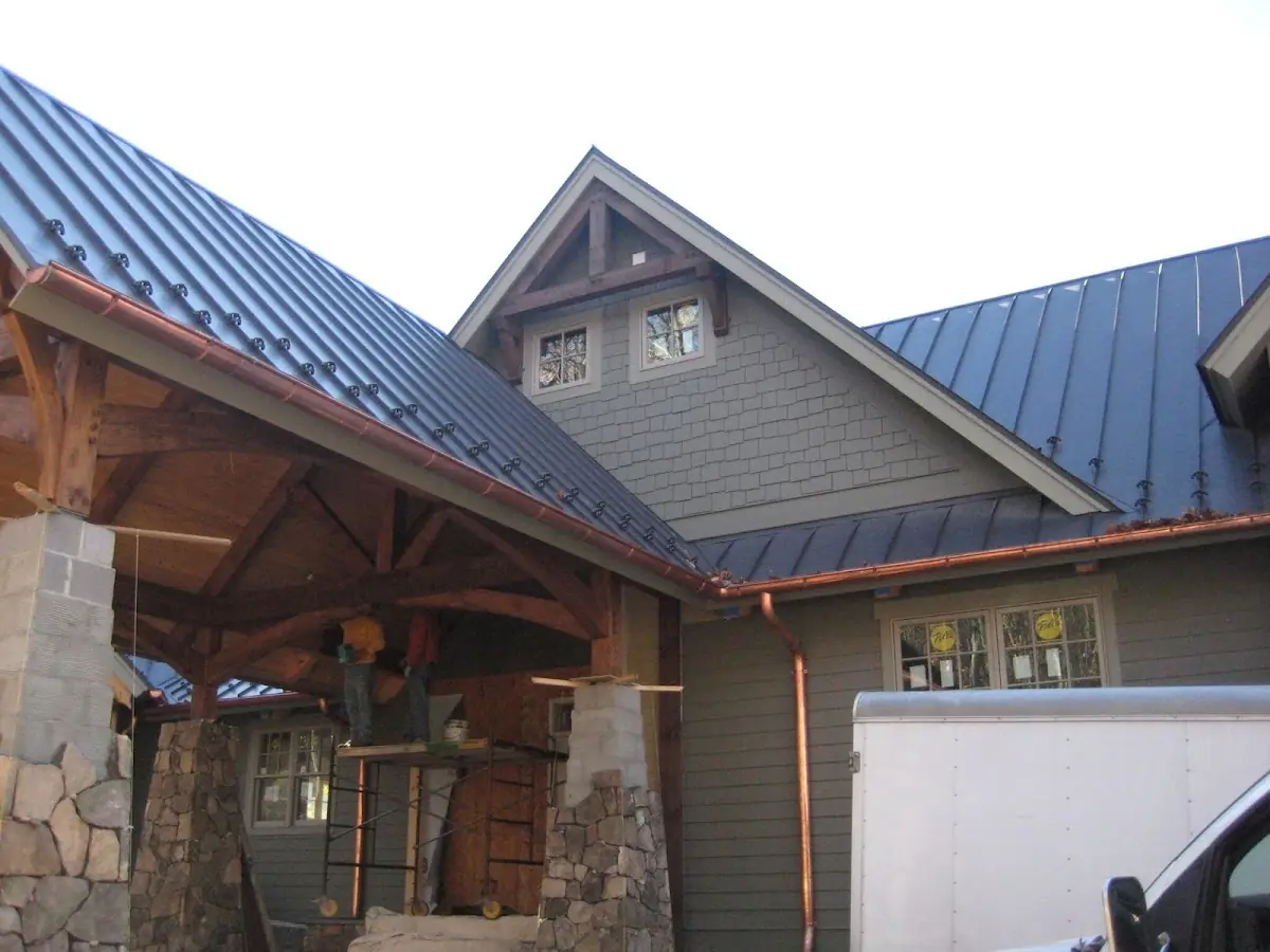Craftsman Roofing team delivering quality roofing work in Verona